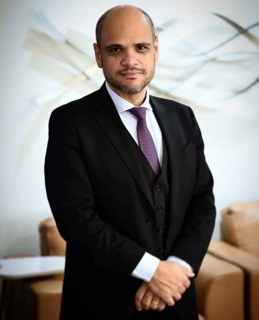 Retrato oficial de Sóstenes Marchezine